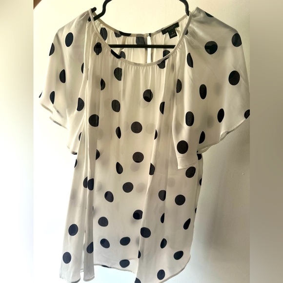 Ann Taylor Sheer Chiffon Large Polka Dots Print Top Womens Size M - Picture 1 of 6